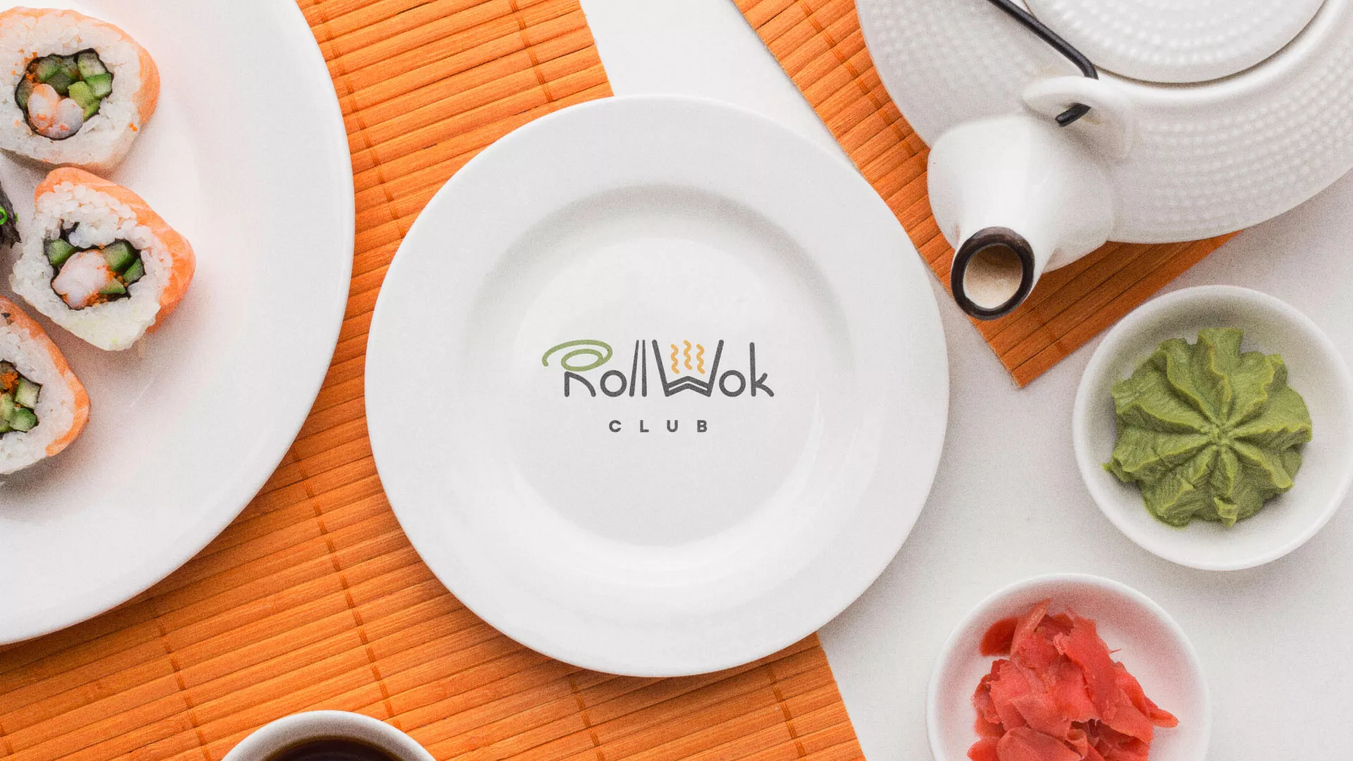 Разработка логотипа и фирменного стиля в Морозовске для суши-бара «Roll Wok Club»